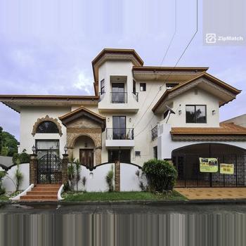 6 Bedroom House and Lot For Sale in  BF Homes, Paranaque