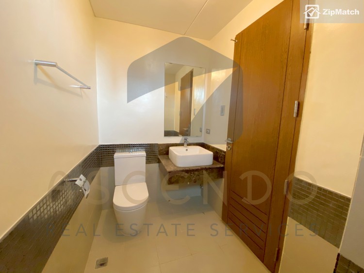                                     1 Bedroom
                                 1 Bedroom Condominium Unit For Sale in The Sapphire Bloc big photo 6