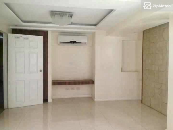                                     2 Bedroom
                                 2 Bedroom Condominium Unit For Sale in Victoria Towers big photo 5