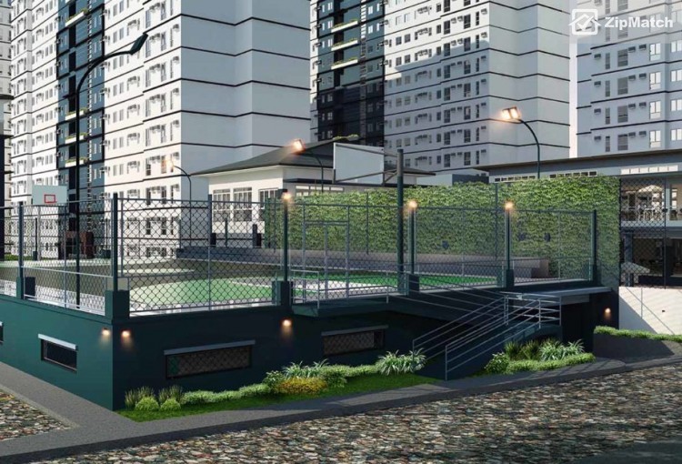                                     0
                                 Studio Type Condominium Unit For Sale in Metrotowne Las Pinas Condominium big photo 4