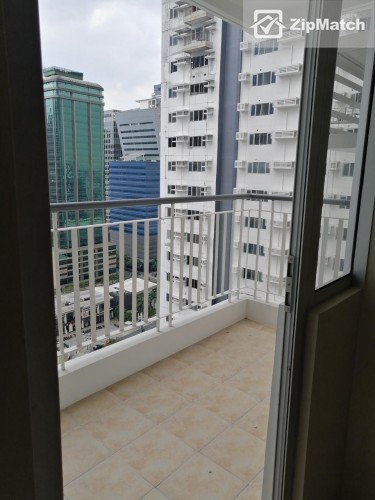                                     3 Bedroom
                                 3 Bedroom Condominium Unit For Sale in Avida Towers Turf BGC big photo 8