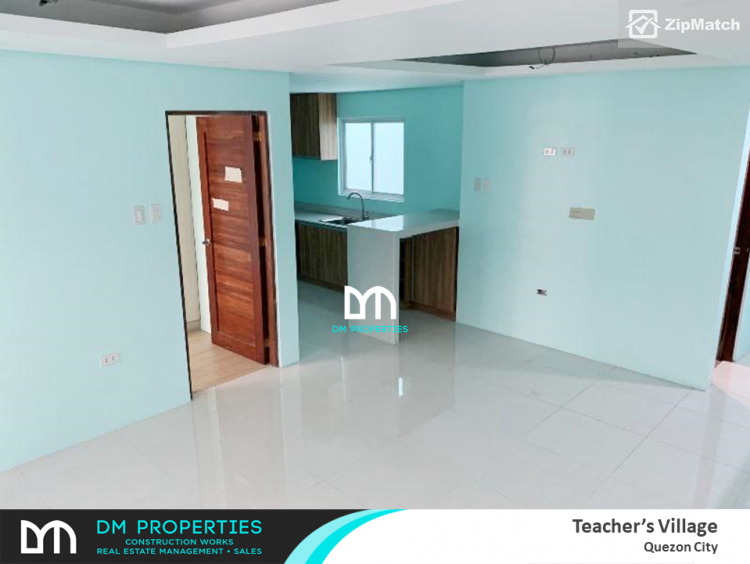                                     4 Bedroom
                                 4 Bedroom Townhouse For Sale in Teachers Village big photo 6