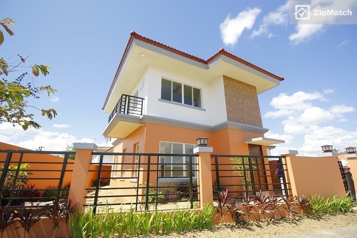                                     3 Bedroom
                                 3 Bedroom House and Lot For Sale in South Forbes Villas big photo 1