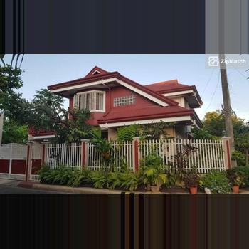 5 Bedroom House and Lot For Sale in Villa Magallanes Subdivision