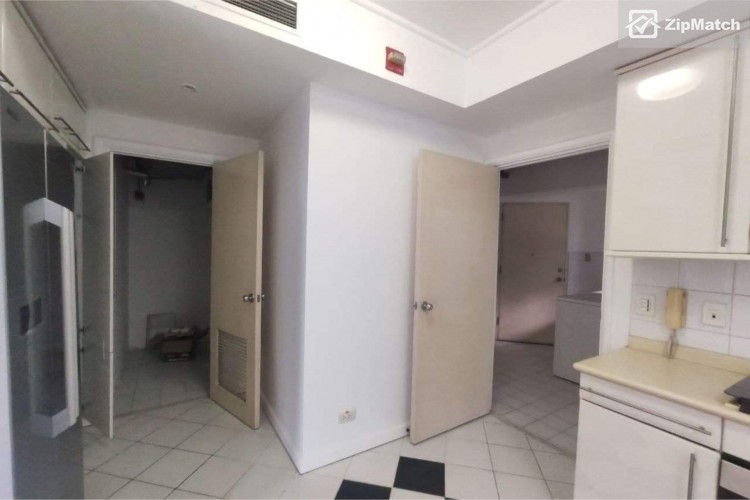                                     3 Bedroom
                                 3 Bedroom Condominium Unit For Sale in Pacific Plaza Towers big photo 8