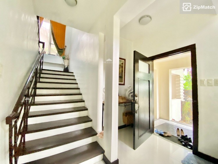                                     4 Bedroom
                                 4 Bedroom House and Lot For Sale in Mahogany Place 3 big photo 9