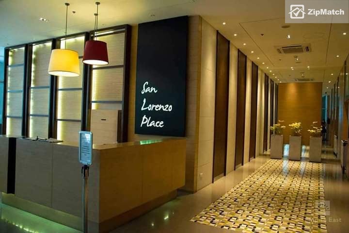                                     2 Bedroom
                                 2 Bedroom Condominium Unit For Sale in Makati Cinema Square Tower big photo 1