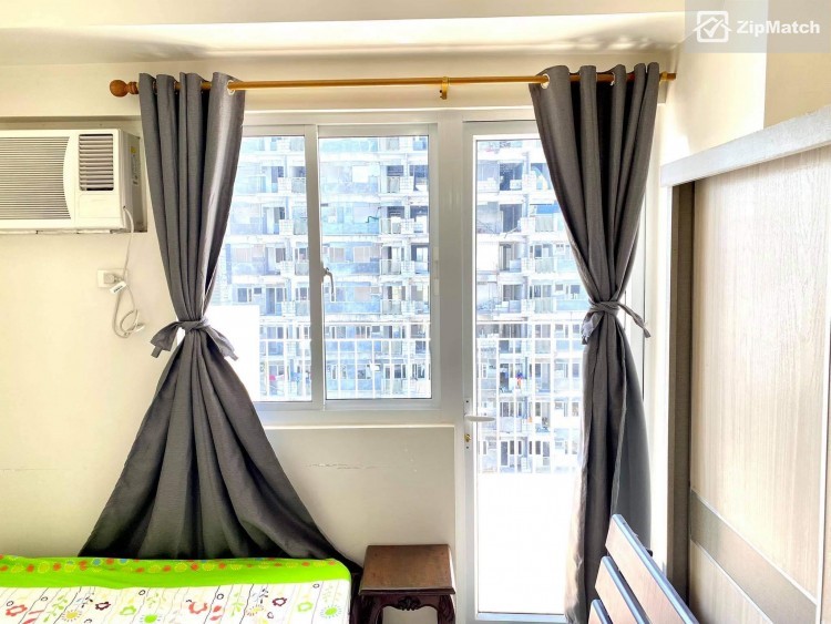                                     1 Bedroom
                                 1 Bedroom Condominium Unit For Sale in Field Residences big photo 3