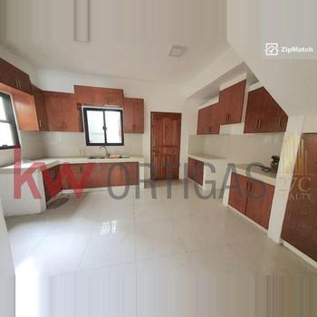 5 Bedroom House and Lot For Sale in Kapitolyo