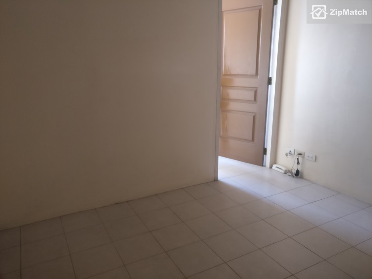                                     1 Bedroom
                                 1 Bedroom Condominium Unit For Rent in University Tower Moret big photo 3