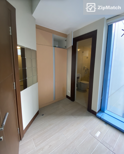                                     2 Bedroom
                                 2 Bedroom Condominium Unit For Sale in Three Central big photo 9