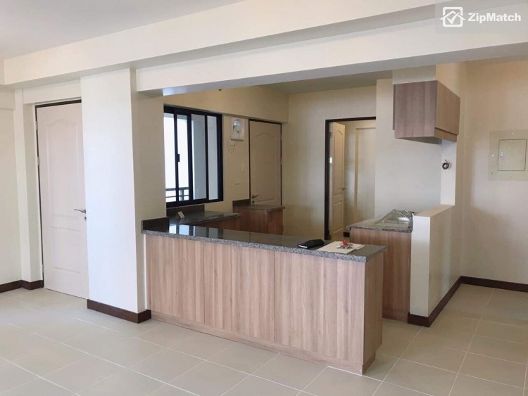                                     5 Bedroom
                                 5 Bedroom Condominium Unit For Sale in Ivory Wood big photo 12