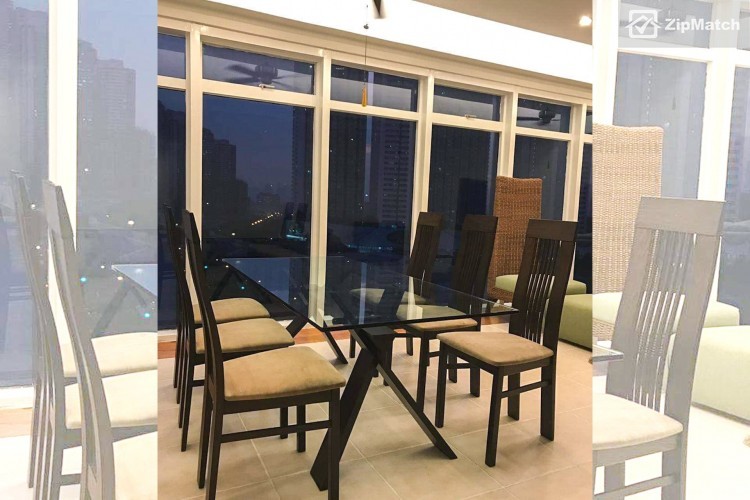                                     3 Bedroom
                                 3 Bedroom Condominium Unit For Sale in The Salcedo Park Twin Towers big photo 7