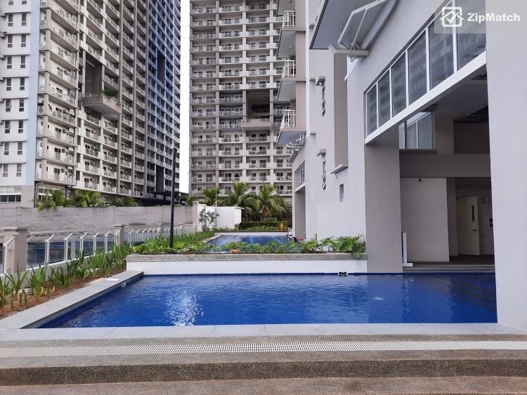                                     1 Bedroom
                                 1 Bedroom Condominium Unit For Sale in Lumiere Residences big photo 3