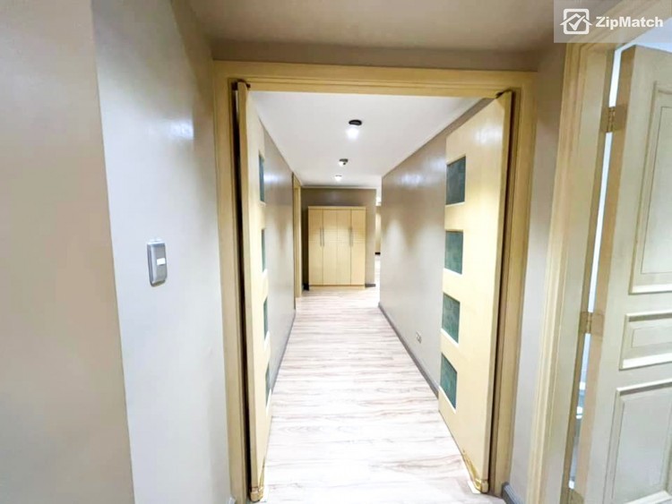                                     3 Bedroom
                                 3 Bedroom Condominium Unit For Sale in Pacific Plaza Condominiums big photo 25