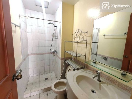                                     0
                                 Studio Type Condominium Unit For Sale in Paseo Parkview Suites big photo 5