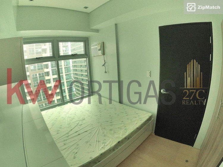                                     2 Bedroom
                                 2 Bedroom Condominium Unit For Sale in Park West big photo 3