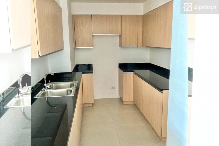                                     2 Bedroom
                                 2 Bedroom Condominium Unit For Sale in The Veranda big photo 3