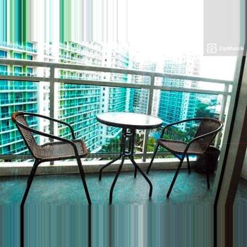 1 Bedroom Condominium Unit For Sale in Azure Urban Resort Residences