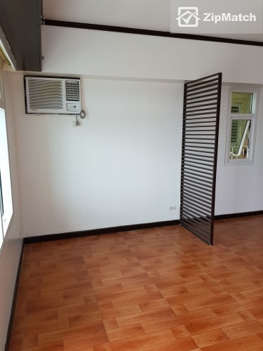                                     0
                                 Studio Type Condominium Unit For Rent in Two Serendra big photo 45