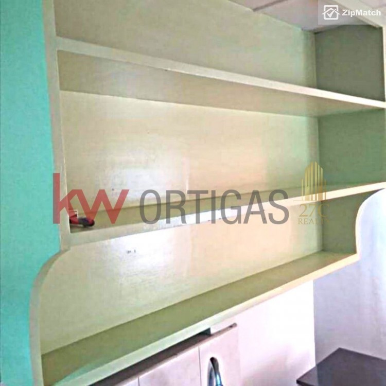                                     0
                                 Studio Type Condominium Unit For Sale in Rockfort Boutique Residences big photo 7