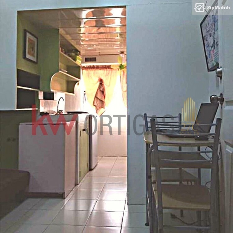                                     0
                                 Studio Type Condominium Unit For Sale in Rockfort Boutique Residences big photo 2