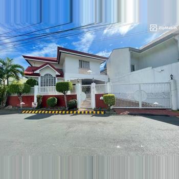 4 Bedroom House and Lot For Sale in South Green Park Village