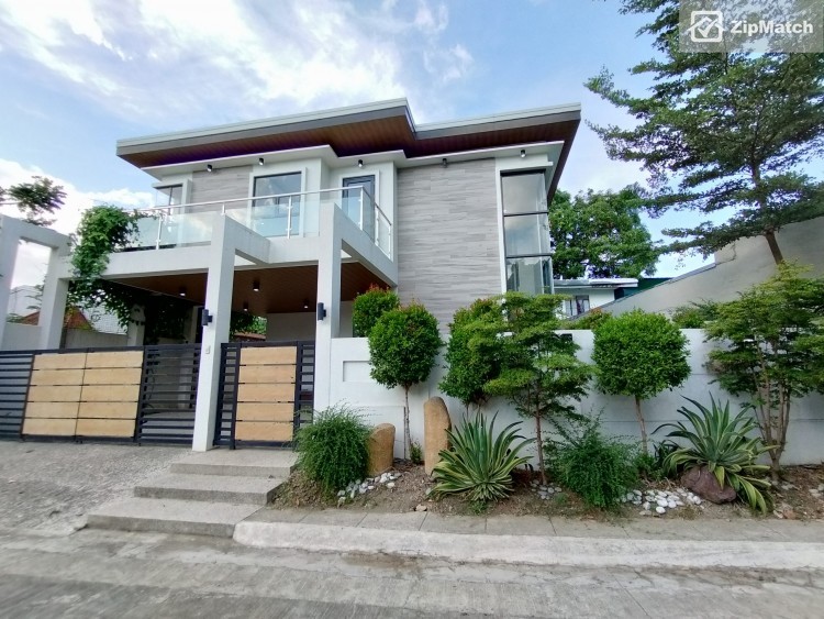                                     4 Bedroom
                                 4 Bedroom House and Lot For Sale in Better Living Paranaque City big photo 3