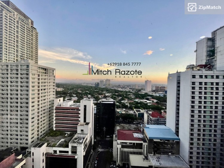                                     3 Bedroom
                                 3 Bedroom Condominium Unit For Sale in Mosaic Tower big photo 7