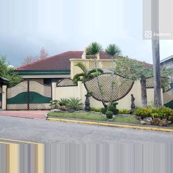 5 Bedroom House and Lot For Sale in Filinvest 2Filinvest 2