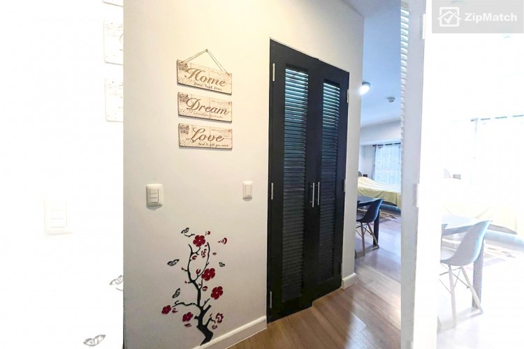                                     0
                                 Studio Type Condominium Unit For Sale in The Maridien big photo 10