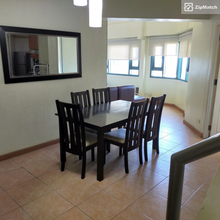                                     3 Bedroom
                                 3 Bedroom Condominium Unit For Sale in McKinley Park Residences big photo 2