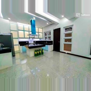5 Bedroom House and Lot For Sale in Filinvest Homes II-B