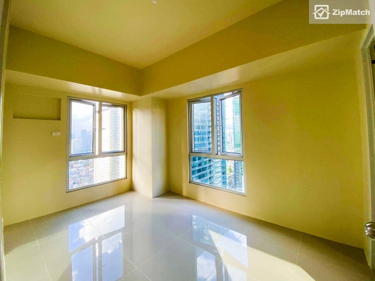                                     2 Bedroom
                                 2 Bedroom Condominium Unit For Sale in The Montane big photo 2