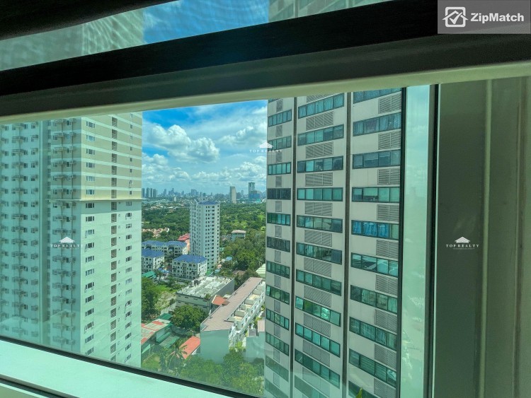                                     1 Bedroom
                                 1 Bedroom Condominium Unit For Sale in The Lee Gardens big photo 4