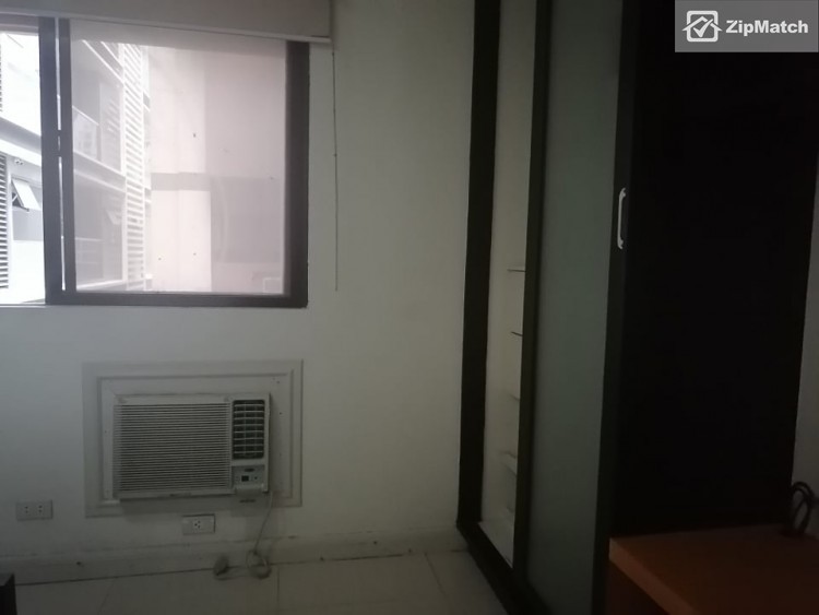                                     3 Bedroom
                                 3 Bedroom Condominium Unit For Sale in Westgate Plaza big photo 5