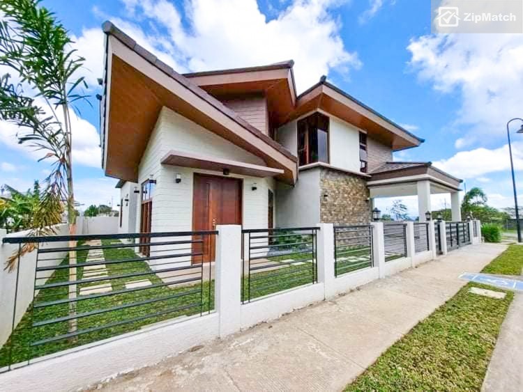                                     4 Bedroom
                                 4 Bedroom House and Lot For Sale in South Forbes Villas big photo 5