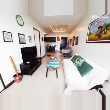 1 Bedroom Condominium Unit For Sale in The Grand Hamptons