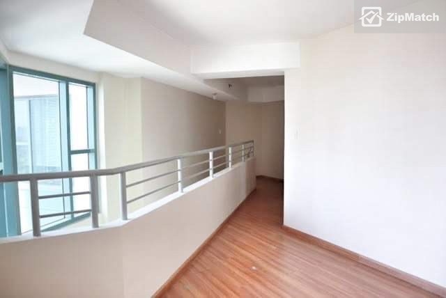                                     2 Bedroom
                                 2 Bedroom Condominium Unit For Sale in McKinley Park Residences big photo 3