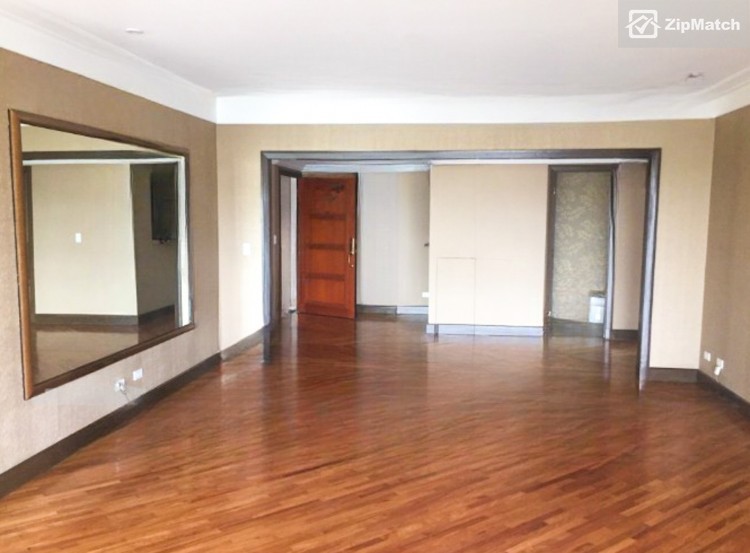                                     3 Bedroom
                                 3 Bedroom Condominium Unit For Sale in Luna Gardens big photo 2