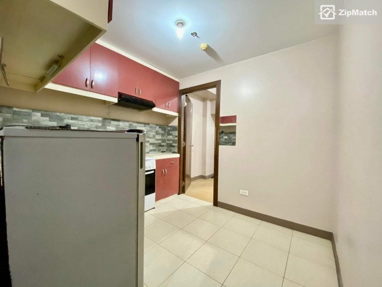                                     1 Bedroom
                                 1 Bedroom Condominium Unit For Sale in Ridgewood Towers big photo 4