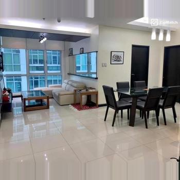 3 Bedroom Condominium Unit For Sale in Blue Sapphire Residences