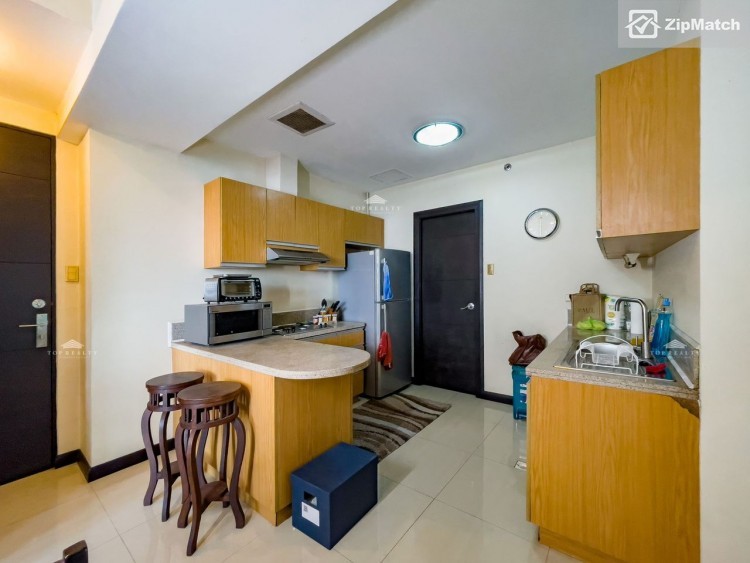                                     2 Bedroom
                                 2 Bedroom Condominium Unit For Sale in Sapphire Residences big photo 7