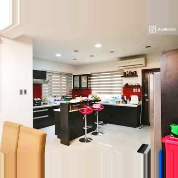 5 Bedroom House and Lot For Sale