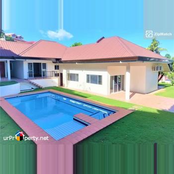 4 Bedroom House and Lot For Sale in sunny hills