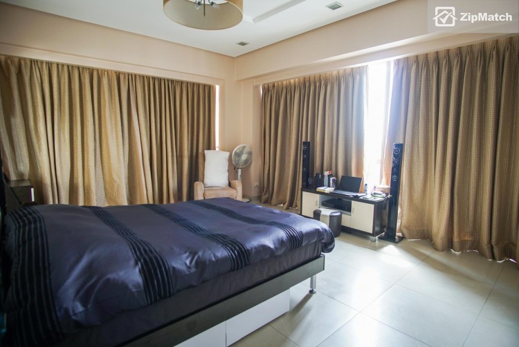                                     3 Bedroom
                                 3 Bedroom Condominium Unit For Sale in The Shang Grand Tower big photo 5