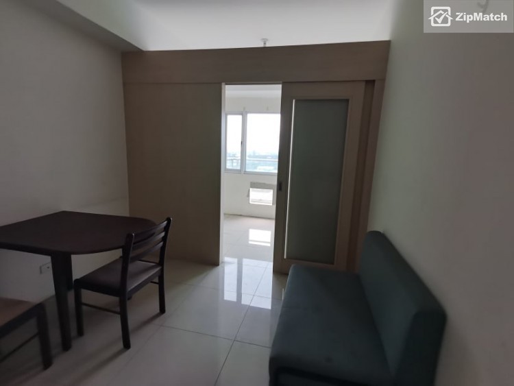                                     1 Bedroom
                                 1 Bedroom Condominium Unit For Sale in Berkeley Residences big photo 7