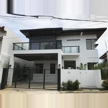4 Bedroom House and Lot For Sale in greenhills mandaue cebu