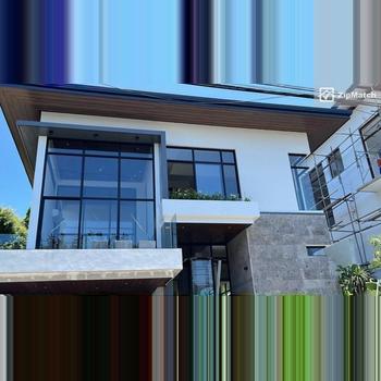 5 Bedroom House and Lot For Sale in Alabang Hills