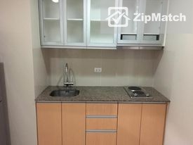                                     1 Bedroom
                                 1 Bedroom Condominium Unit For Sale in Three Central big photo 4